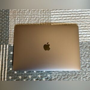 Apple MacBook Air M1 13 inch- Space Gray A2337